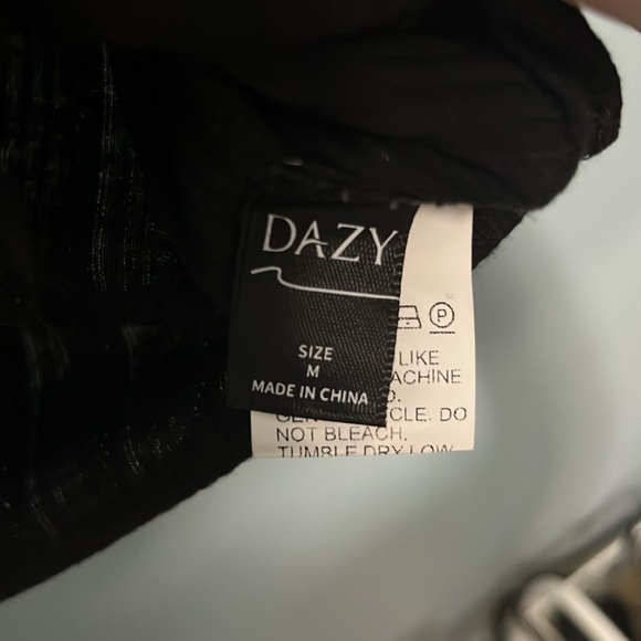 Cropped T-shirt - Picture 4 of 4